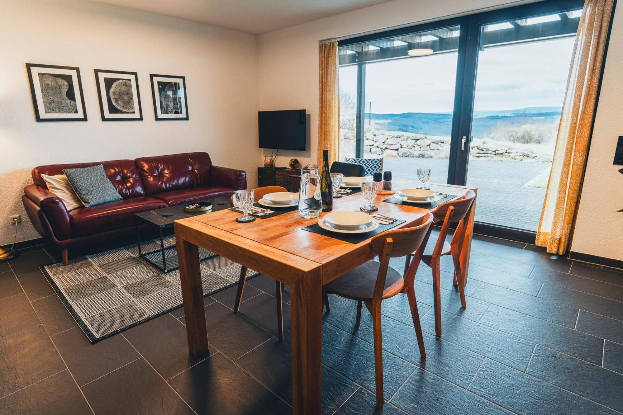 Hunsrueck Valley View Apartment With Cedar Sauna Bruschied 外观 照片