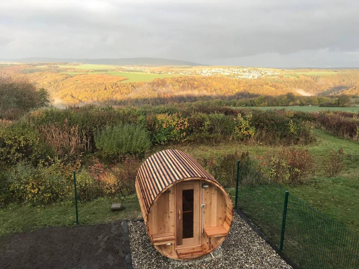 Hunsrueck Valley View Apartment With Cedar Sauna Bruschied 外观 照片